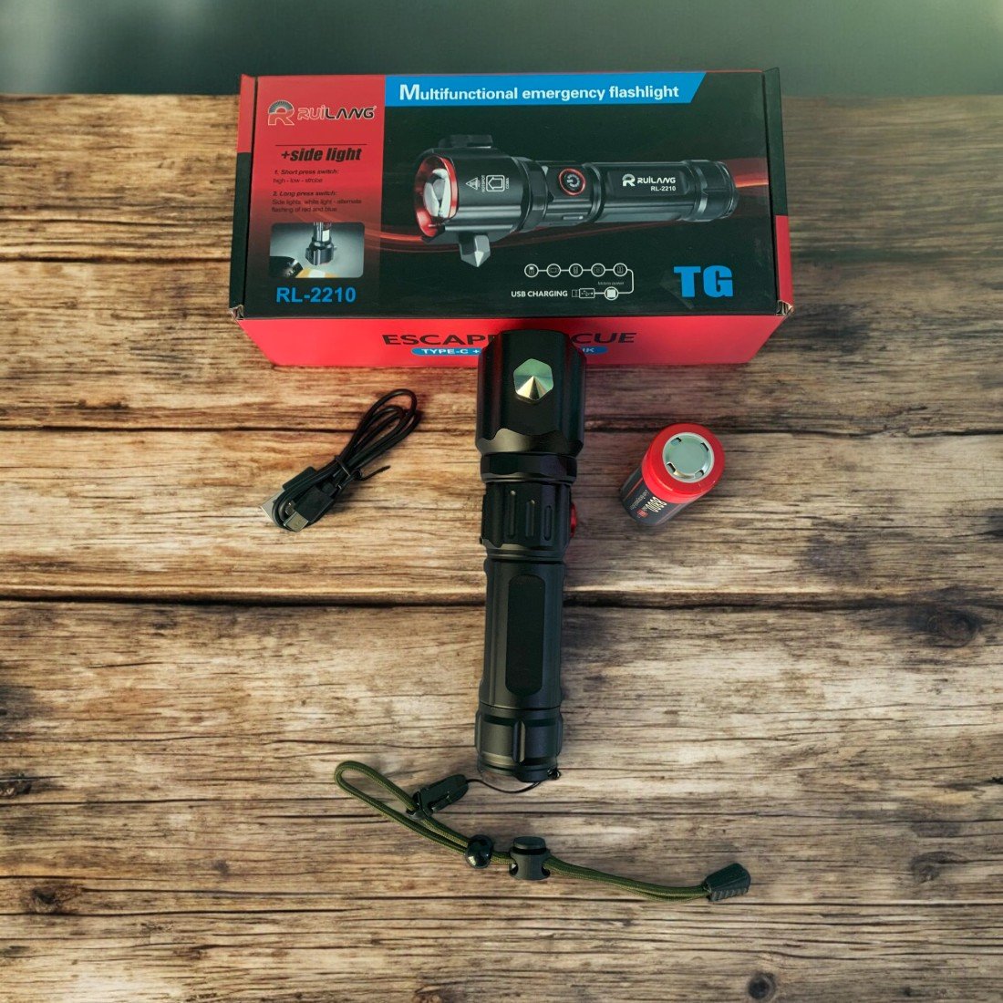 Ruilang Escape Rescue Multi-Functional Torch High Power Rechargeable LED Flashlight with USB Charging RL-2210